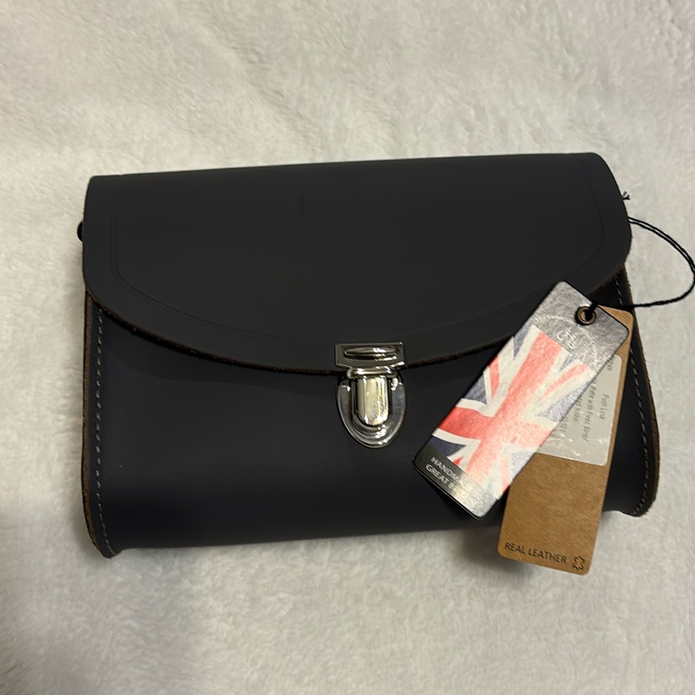 NWT! The Cambridge Satchel Company Push Lock medium crossbody.